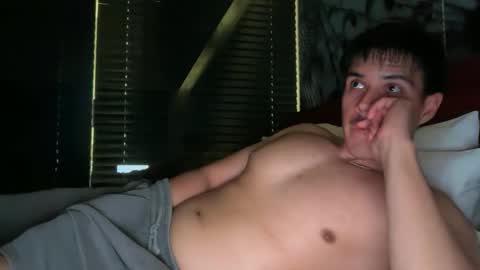 Snapshot of infamouslucas chatting on November 26, 2025, 3:29 am Lucas online show from November 26, 2025, 3:29 am