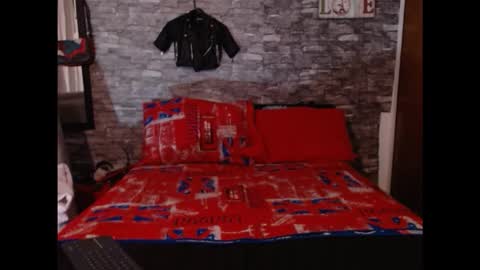 MOLLY online show from November 5, 2025, 3:17 am