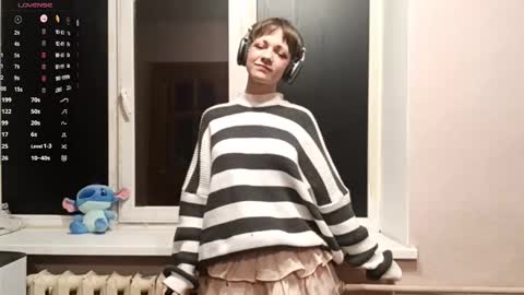 Keily online show from October 3, 2025, 9:01 pm