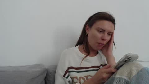 Sweet girl online show from June 16, 2026, 11:13 am