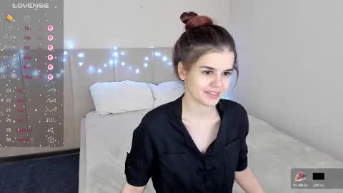 Snapshot of infinity_ti chatting on December 23, 2025, 1:58 am infinity_ti online show from December 23, 2025, 1:58 am