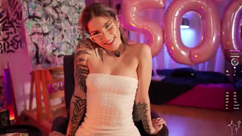 Snapshot of informal_ chatting on February 21, 2025, 11:43 pm MAL ---  online show from February 21, 2025, 11:43 pm