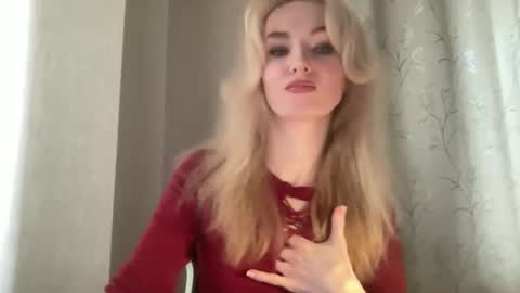 Snapshot of ingacat chatting on March 29, 2026, 7:52 am IngaCat online show from March 29, 2026, 7:52 am