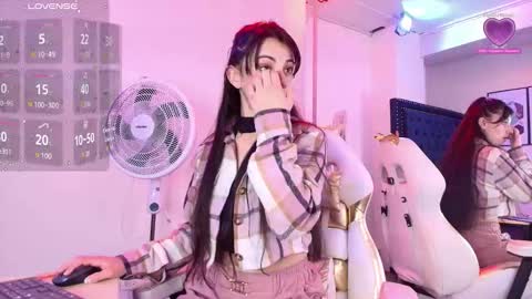 Ingrid online show from November 15, 2025, 3:48 am