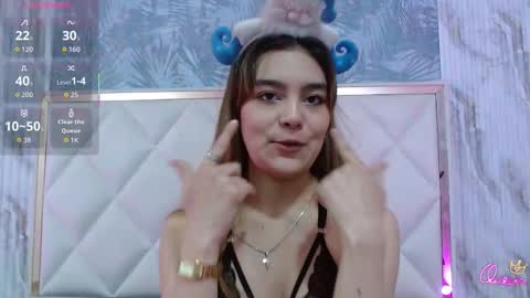 ingrid_tay online show from December 16, 2025, 3:39 pm