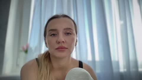 iniva05 online show from April 1, 2026, 10:16 am