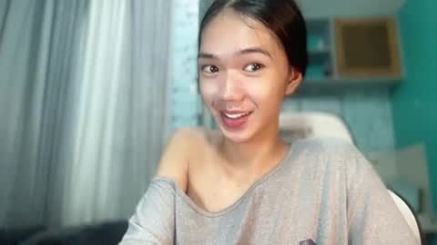 Snapshot of innocent_reign69 chatting on July 22, 2026, 5:38 pm Reign online show from July 22, 2026, 5:38 pm