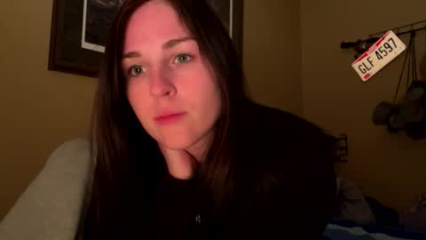 Snapshot of innocentlilsarah chatting on December 15, 2025, 5:55 am innocentlilsarah online show from December 15, 2025, 5:55 am