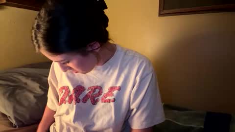 Snapshot of innocentlilsarah chatting on January 14, 2026, 9:04 am innocentlilsarah online show from January 14, 2026, 9:04 am