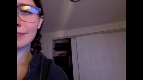 insideme42713 online show from March 16, 2026, 5:44 am