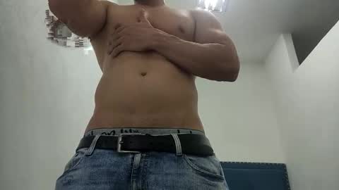 INSTAGRAM  camilodlx online show from December 16, 2025, 7:30 pm