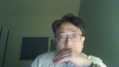 insuclee197641 online show from February 5, 2026, 2:54 pm