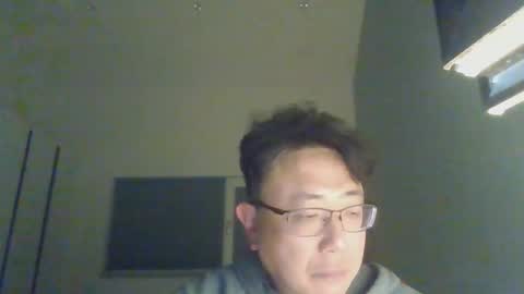 Snapshot of insuclee197641 chatting on April 16, 2026, 3:46 pm insuclee197641 online show from April 16, 2026, 3:46 pm