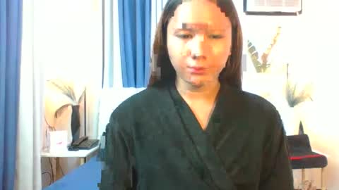 MAXINE online show from December 15, 2024, 8:36 pm