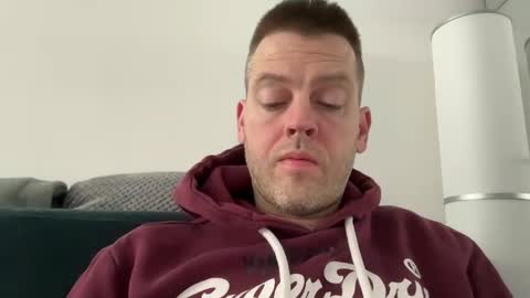 InterestedHun online show from October 4, 2025, 9:40 am