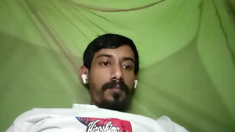 Snapshot of interne8famous chatting on November 1, 2025, 1:46 pm interne8famous online show from November 1, 2025, 1:46 pm