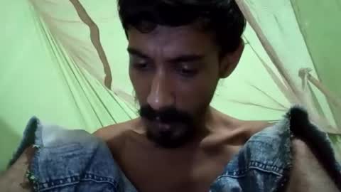 interne8famous online show from November 7, 2025, 8:20 pm