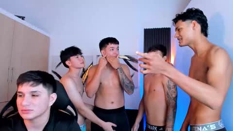 Snapshot of interracial_wallen chatting on November 5, 2025, 3:12 pm Damian Sam Jack Daniel and James online show from November 5, 2025, 3:12 pm