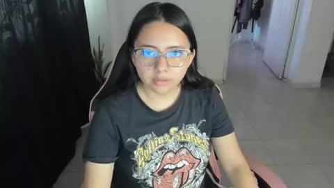 Iris 3 online show from December 17, 2024, 7:26 pm