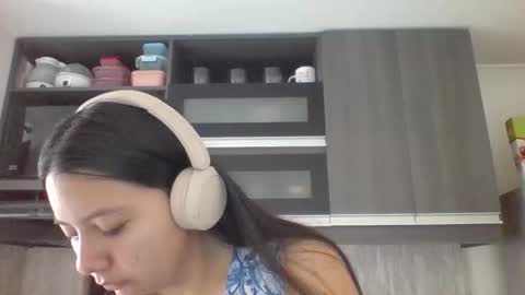 Iris 3 online show from October 17, 2025, 1:25 pm