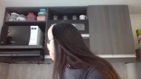 Iris 3 online show from October 31, 2025, 2:51 pm