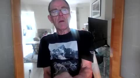 inthemood63 online show from July 28, 2026, 7:26 pm