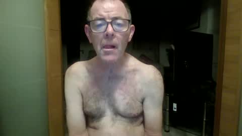 inthemood63 online show from July 30, 2026, 2:43 am