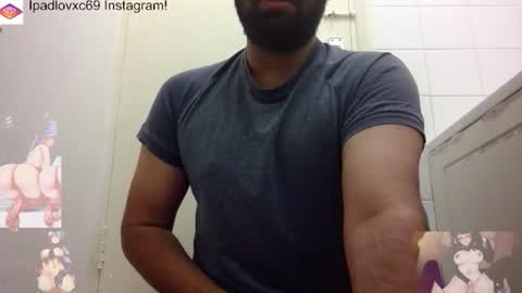 Snapshot of ipadlovxc69 chatting on February 15, 2026, 10:36 am ipadlovxc69 online show from February 15, 2026, 10:36 am