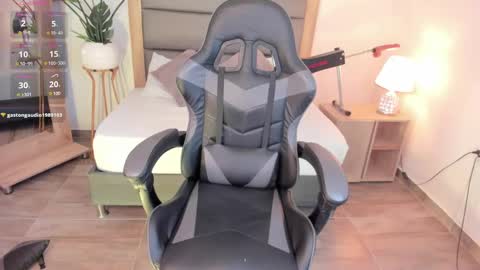 Snapshot of irantzu_hank chatting on January 23, 2025, 3:32 pm Irantzu online show from January 23, 2025, 3:32 pm