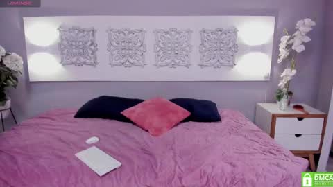 Iris Rosse online show from January 28, 2025, 9:08 pm