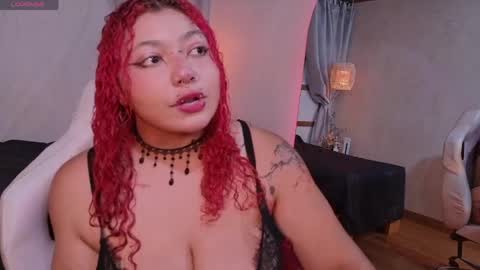 Snapshot of iriisfeitan chatting on April 9, 2026, 10:20 am iriisfeitan online show from April 9, 2026, 10:20 am