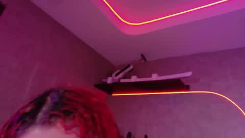 Snapshot of iriisfeitan chatting on April 15, 2026, 10:00 am iriisfeitan online show from April 15, 2026, 10:00 am