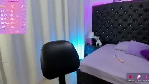 Snapshot of irinalove_ chatting on June 25, 2026, 9:19 pm Irina online show from June 25, 2026, 9:19 pm