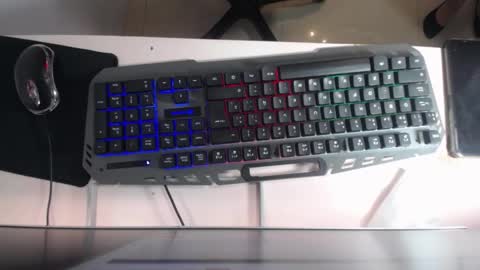 Snapshot of iris_bell_ch chatting on December 14, 2025, 11:26 am Iris online show from December 14, 2025, 11:26 am