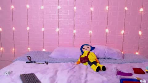 Snapshot of iris_joi chatting on February 7, 2026, 4:16 am Iirs online show from February 7, 2026, 4:16 am