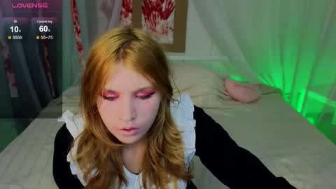 Snapshot of iris_rain chatting on October 18, 2025, 10:27 am Iris online show from October 18, 2025, 10:27 am