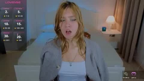 Snapshot of iris_rain chatting on November 7, 2025, 10:26 am Iris online show from November 7, 2025, 10:26 am