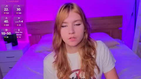 Snapshot of iris_rain chatting on November 15, 2025, 10:12 am Iris online show from November 15, 2025, 10:12 am