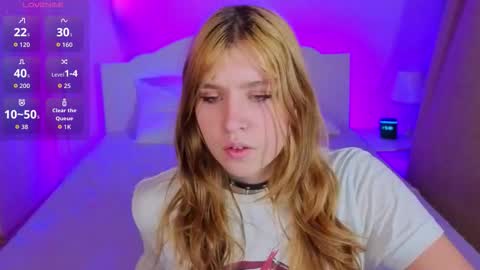 Snapshot of iris_rain chatting on November 16, 2025, 10:21 am Iris online show from November 16, 2025, 10:21 am