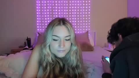 Snapshot of iris_roslin chatting on May 31, 2026, 3:36 am Iris 3 online show from May 31, 2026, 3:36 am