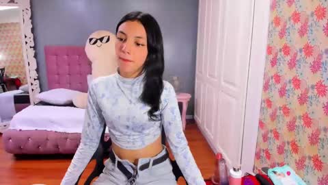 Iris online show from March 10, 2025, 8:01 pm