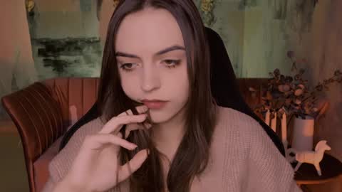 Iris online show from December 3, 2024, 4:17 pm