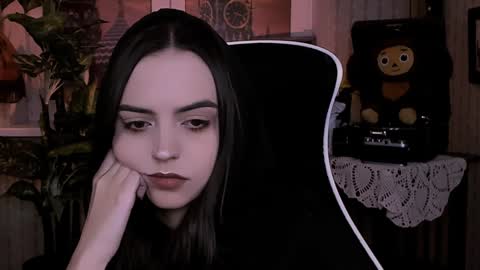 Iris online show from December 14, 2024, 4:09 pm