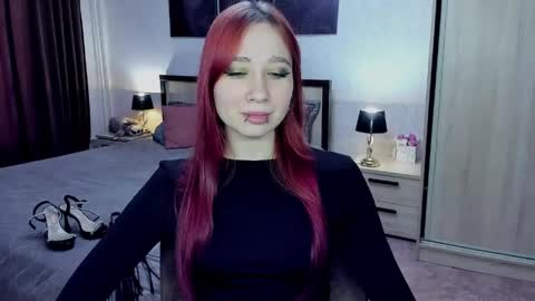 Snapshot of irisdew chatting on June 4, 2026, 11:38 am IrisDew online show from June 4, 2026, 11:38 am