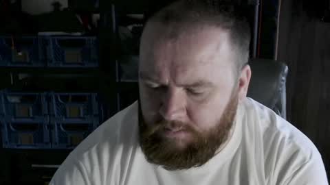 twitter theirishman205 online show from December 26, 2024, 11:54 am