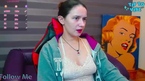 Iris online show from November 3, 2025, 10:21 pm