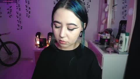 Snapshot of iriss_sky chatting on April 19, 2026, 4:45 am Iris online show from April 19, 2026, 4:45 am