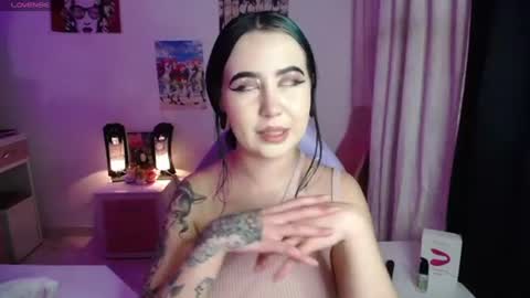 Snapshot of iriss_sky chatting on July 3, 2026, 5:03 am Iris online show from July 3, 2026, 5:03 am