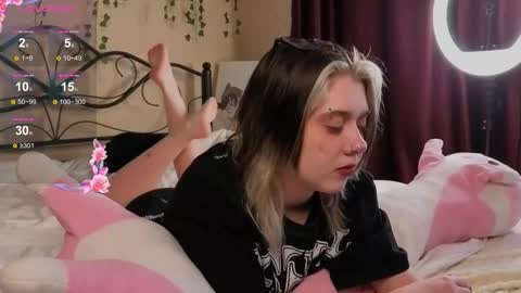 I am Cutie Iris3 online show from September 13, 2025, 7:52 am