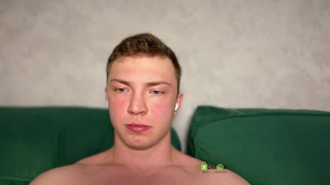 Snapshot of iron__chapman chatting on May 11, 2026, 11:35 pm Iron online show from May 11, 2026, 11:35 pm